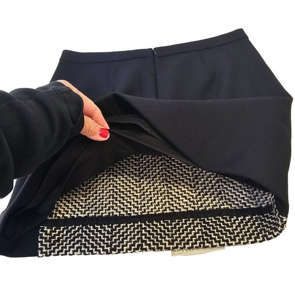 J Crew Black Wool A-Line Short Skirt Sz 8 Chevron Pattern Pocketed Front Panel - Picture 10 of 10